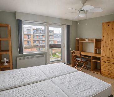 Ruim en lichtrijk 2-slaapkamerappartement in rustige residentie - Photo 4