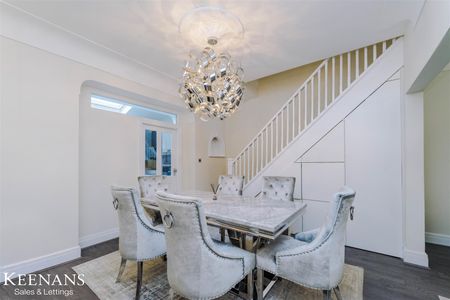 Burnley Road East, Rossendale - Photo 5