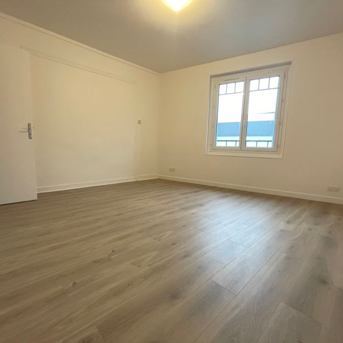 Location Appartement 2 pièces 44m² - Photo 1