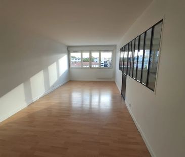 Rental Apartment Paris 12th Bercy - Photo 1