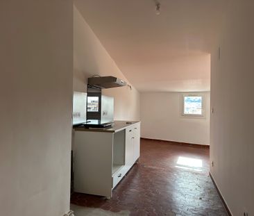 Location appartement Marseille 1er (13001) - Photo 5