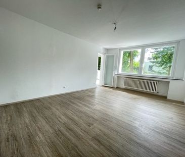 *großzügige und modernisierte 2-Zimmer-Wohnung mit Balkon* - Photo 5