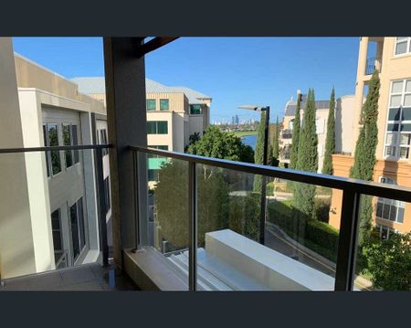 Emerald Lakes Prestigious Townhouse, Available Soon! - Photo 5