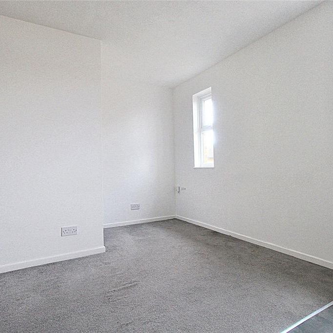 2 bedroom maisonette to rent - Photo 1