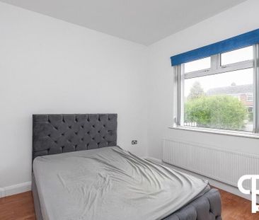 132 Ballynahinch Road, Lisburn, BT27 5HB - Photo 3