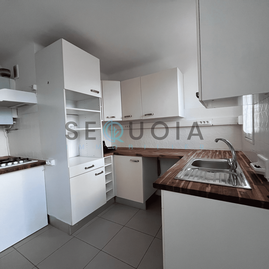 Location Appartement 3 pièces 57m² ANTIBES 06600 - Photo 1