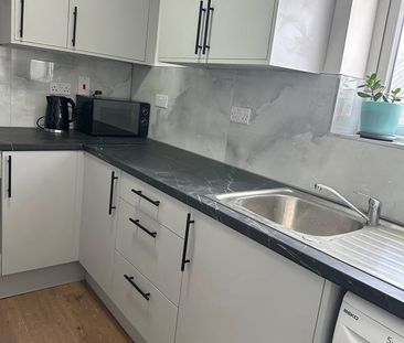 Room in a Shared Flat, Henton Road, LE3 - Photo 4
