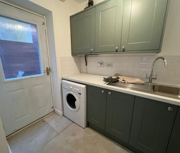 7 bedroom detached house to rent - Photo 6