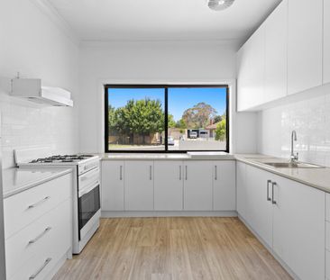 Neat and Convenient Living in Kangaroo Flat - Photo 6