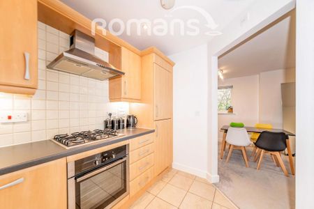 2 bedroom flat to rent - Photo 5