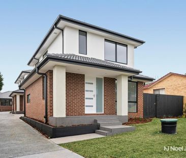 BRAND NEW TOWNHOUSE - Photo 5