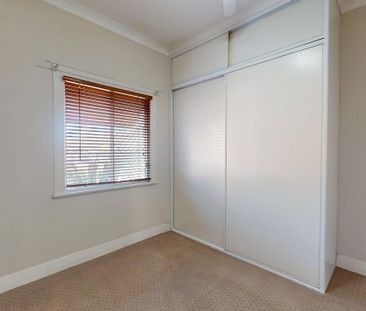 29 Dent Street, Islington NSW 2296 - Photo 3