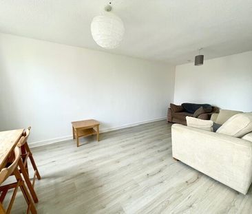 West Graham Street, GARNETHILL - Photo 3