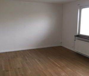 Valhallagatan, Flen - Photo 1