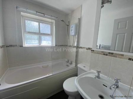 3 bedroom property to rent in Manchester - Photo 2