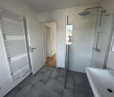 Helle 2 Zimmer Penthouse Wohnung - Neubau Erstbezug - Foto 1