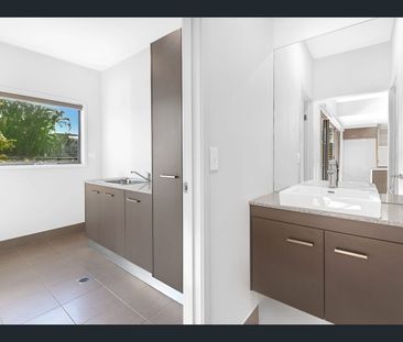 Impeccably Finished 3 Bedroom + Study Duplex - Photo 1