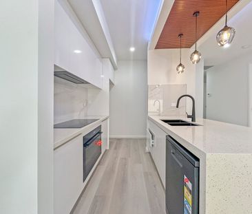 A Stylish Modern Retreat! - Photo 4