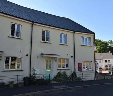 Olympian Way, Cullompton, Devon, EX15 - Photo 3