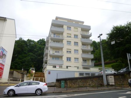 NANCY / QUARTIER FAC DE LETTRES : APPARTEMENT F5 AVEC GRANDE TERRASSE ET GARAGE - Photo 4