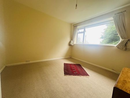 2 bedroom maisonette to rent - Photo 5