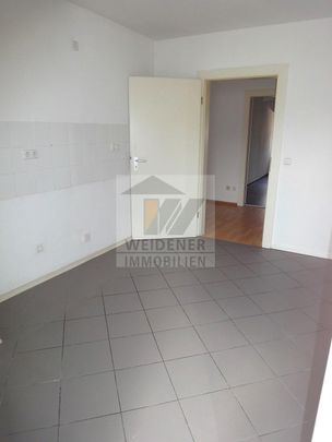 2 Raum DG Wohnung mit Balkon in direkter City-Lage! - Photo 1