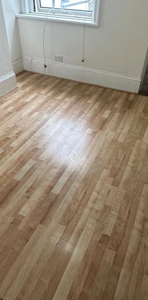 3 bed Flat in Merton High Street , London, SW19 1BD - Photo 1