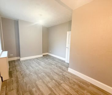 Property For Let - New Street - Photo 4