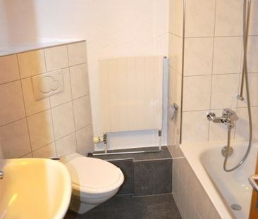 2,5-Zimmerdachwohnung nähe Bahnhof - Photo 3