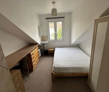 Titup Hall Drive, Headington, Oxford - Photo 4