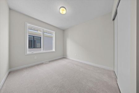 For Lease - 623 Bee Pollen Way, Kanata, Ontario - Photo 4