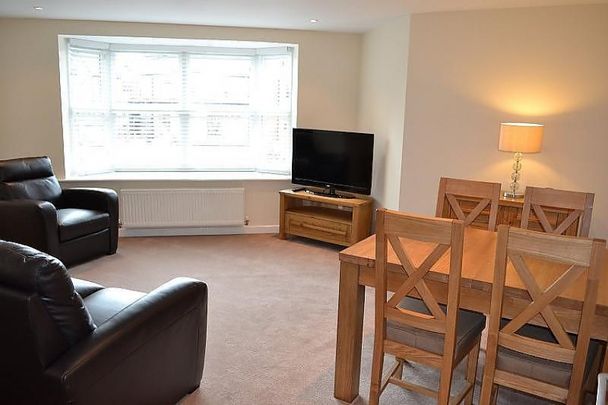 2 Bedroom Apartment To Let - Photo 1