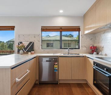 Extraordinary East Coast Rd Home - Photo 5