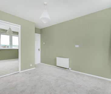 2 bed flat to rent in Haydon Close, Newcastle Upon Tyne, NE3 - Photo 3