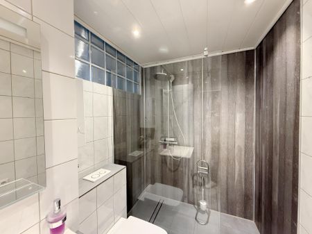 HELLE 2-ZIMMERWOHNUNG ZU MIETEN! - Photo 5