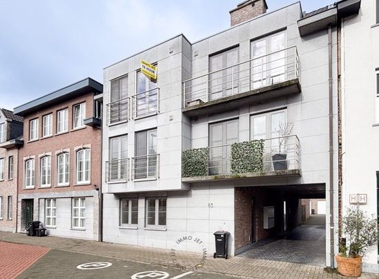 Recent appartement nabij het centrum van Beveren - Photo 1