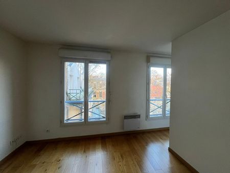 Location Appartement 1 pièce 32m² LILLE 59000 - Photo 4