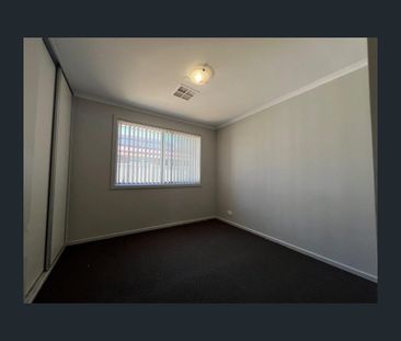 368 Jenkins Avenue, Whyalla Jenkins, SA 5609 - Photo 2