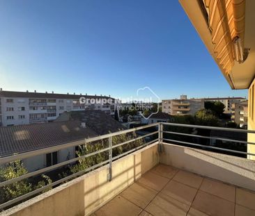 Studio lumineux avec terrasse - Photo 1