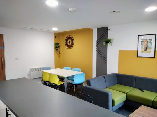 6 bedroom house share to rent - Photo 1