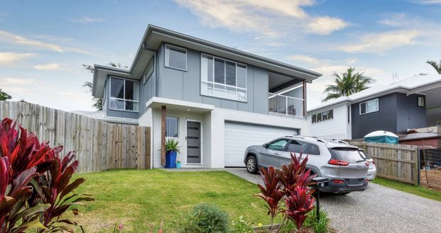 37 Snowgum Drive, Bilambil Heights NSW 2486 - House For Rent | Domain - Photo 1