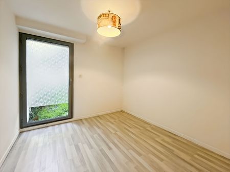 Location Appartement 3 pièces 68m² - Photo 3