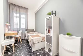 Via Ognissanti, Padova, Veneto 35131