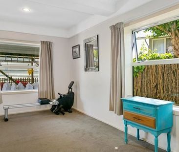 Large Family Home, Excellent School Zone - Photo 5