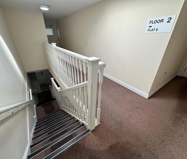 2 bedroom flat to rent - Photo 2
