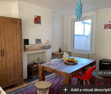 1 bedroom in a house share to rent - Photo 2