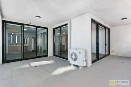 INNER CITY TWO BEDROOM BEAUTY - Photo 5