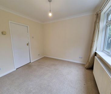 2 Bed Bungalow - Photo 5