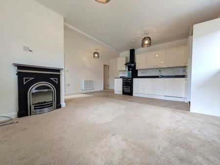 2 bedroom flat to rent - Photo 4