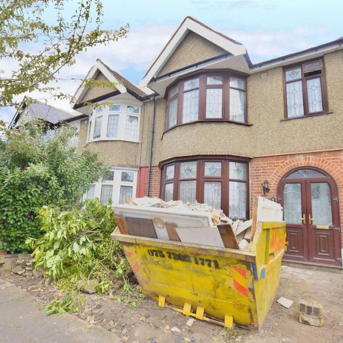 4 bedroom terraced house to rent - Photo 2